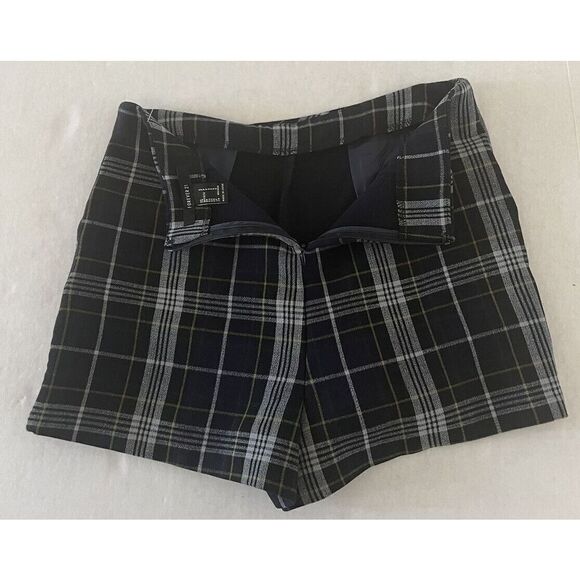 Forever 21 Sz. S Plaid skort with pockets Rear zipper Front Opening Navy Green - Picture 3 of 3